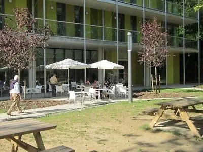 Uba Hostel San Sebastián