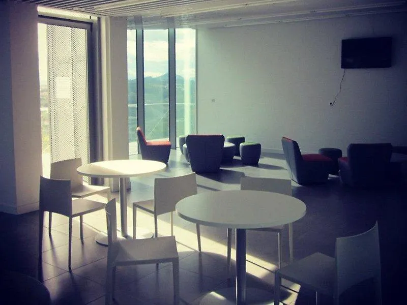 Uba Hostel San Sebastián