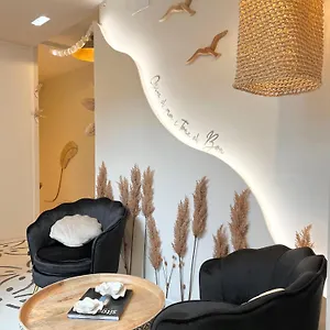  Hotel apartamentowy Montroig 5 Boutique Hiszpania